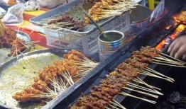 街边烧烤摊爆料视频真实,现场实况曝光，美味与安全的较量