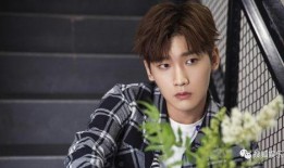 娱乐大爆料颜冰妍是谁,揭秘颜冰妍，她是谁？