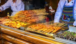 街边烧烤摊爆料视频真实,现场实况曝光，美味与安全的较量